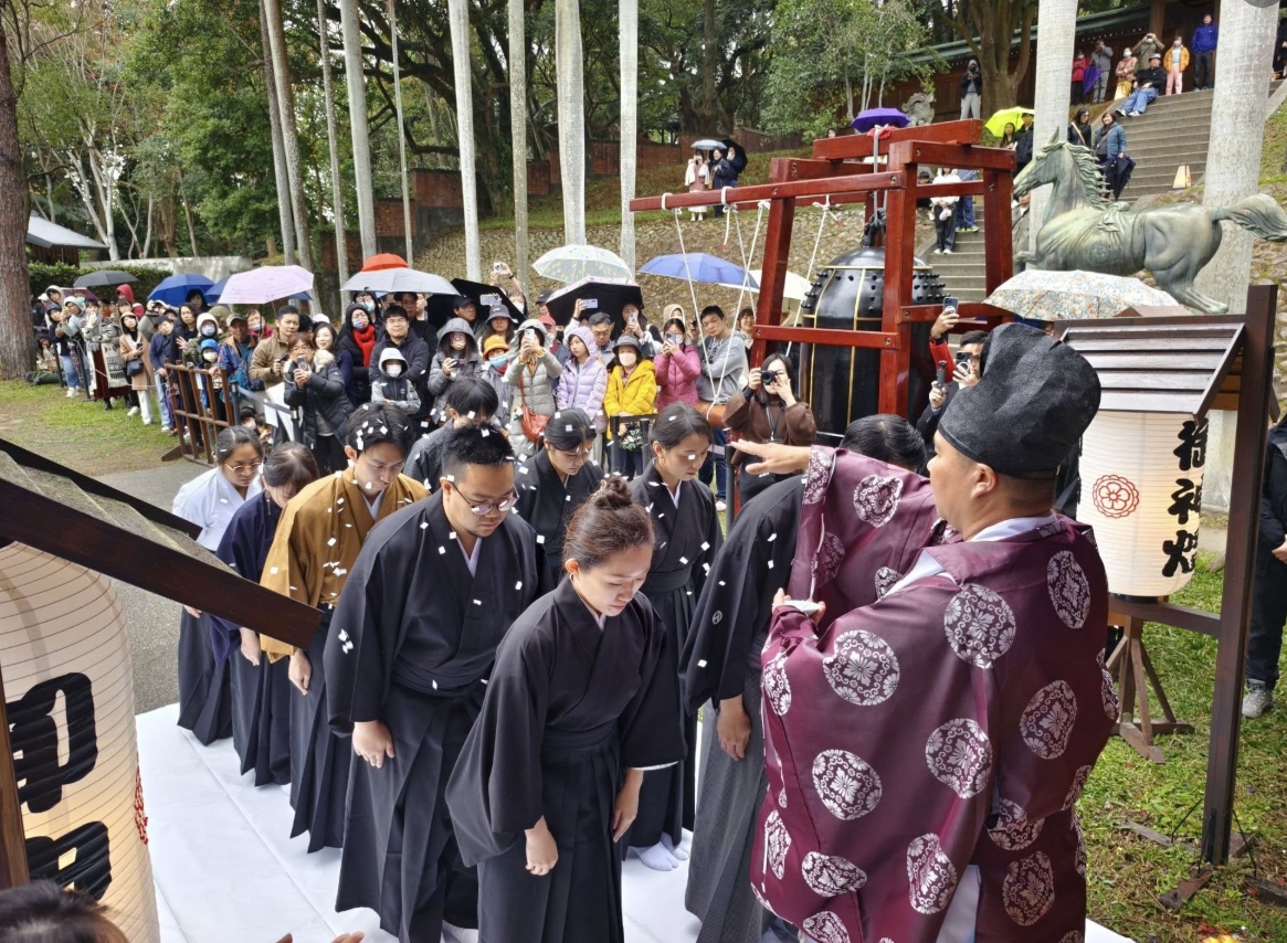 (参考)台湾桃園神社で射的行事